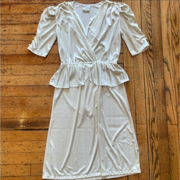 Vintage Dresses & Skirts - Joni‎ Blair of California Vintage Peplum Wrap Dress Cream Colored Size 5